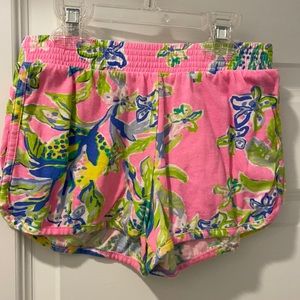 Lilly Pulitzer size medium shorts